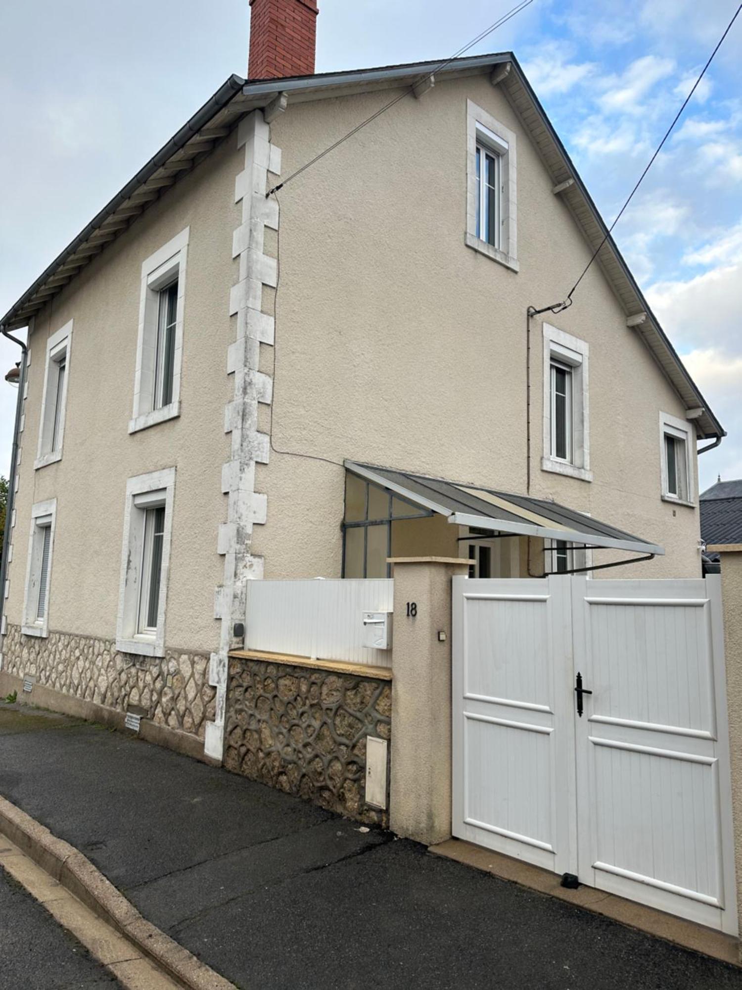 Maison Familiale, 13 Lits, 3 Sdb, Parking Gratuit, Jardin, Terrasse Bourges Exterior foto