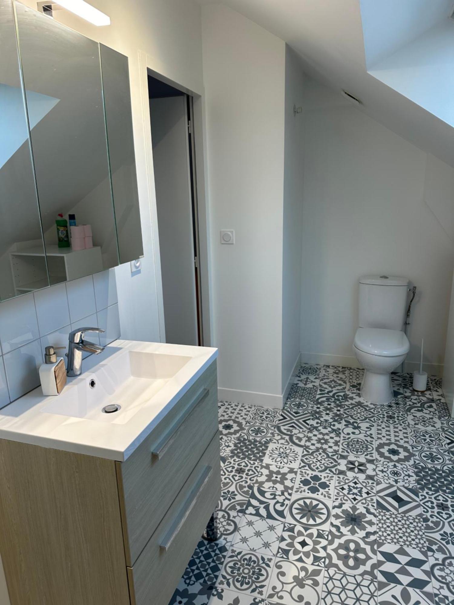 Maison Familiale, 13 Lits, 3 Sdb, Parking Gratuit, Jardin, Terrasse Bourges Exterior foto